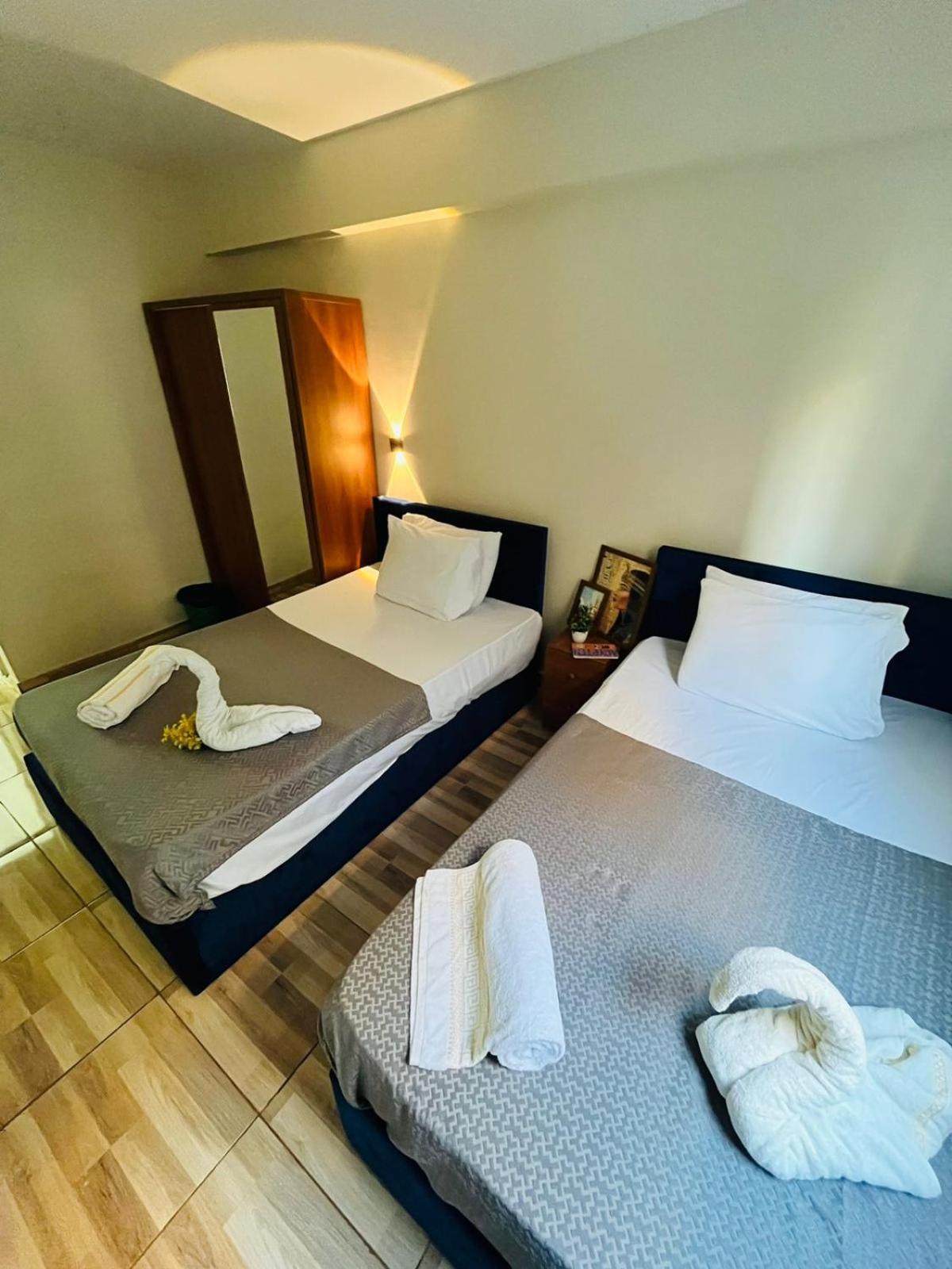 Rev Inn Hotel Caïro Buitenkant foto
